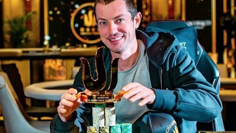 Tom Dwan was born on July 30, 1986, in New Jersey, United States. His full name is Thomas Dwan Jr
