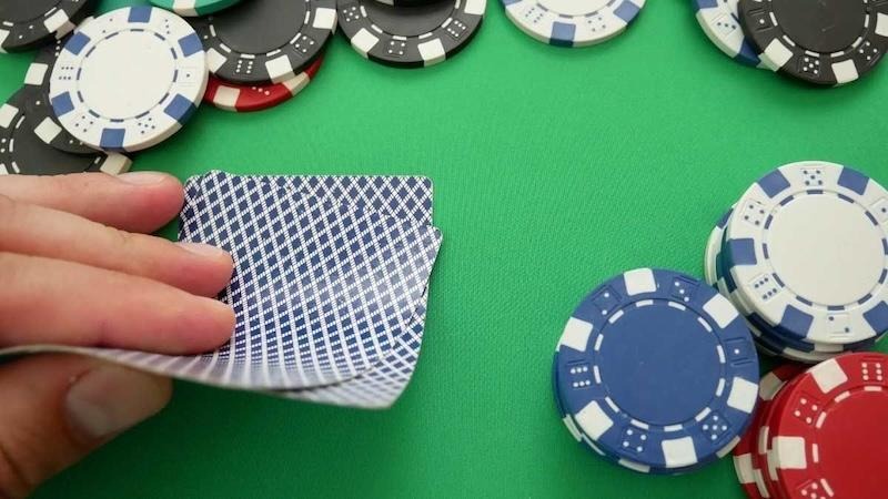 Risks to be aware of when performing bluffing.