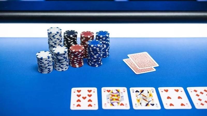 What is Board Texture in Poker?