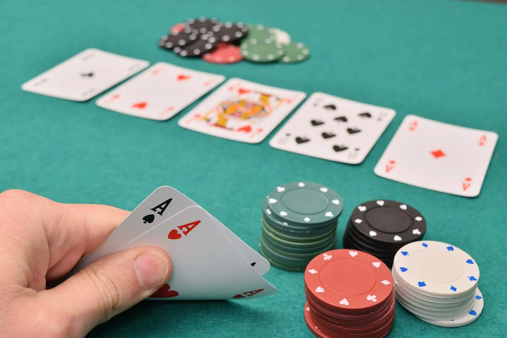 Definition of Texas Hold’em: A variant of the card game Poker